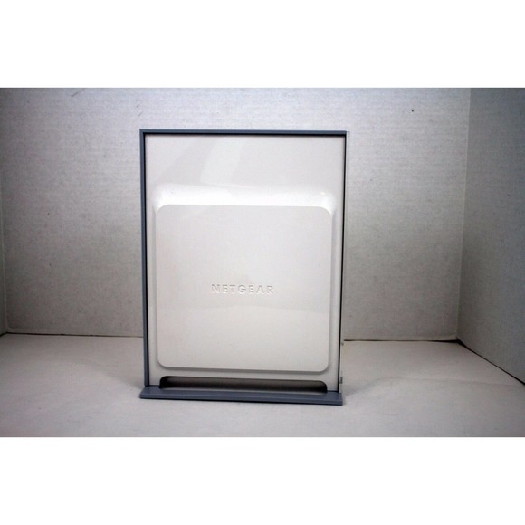 Netgear RangeMax WNR834B 270 Mbps 4-Port 10/100 Wireless N Router WNR834B-100NAS - Picture 5 of 10